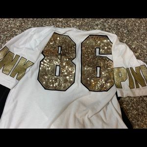 VS Pink sequence T-Shirt